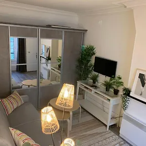 Moderne Au Coeur De Batignolles Appartement Paris